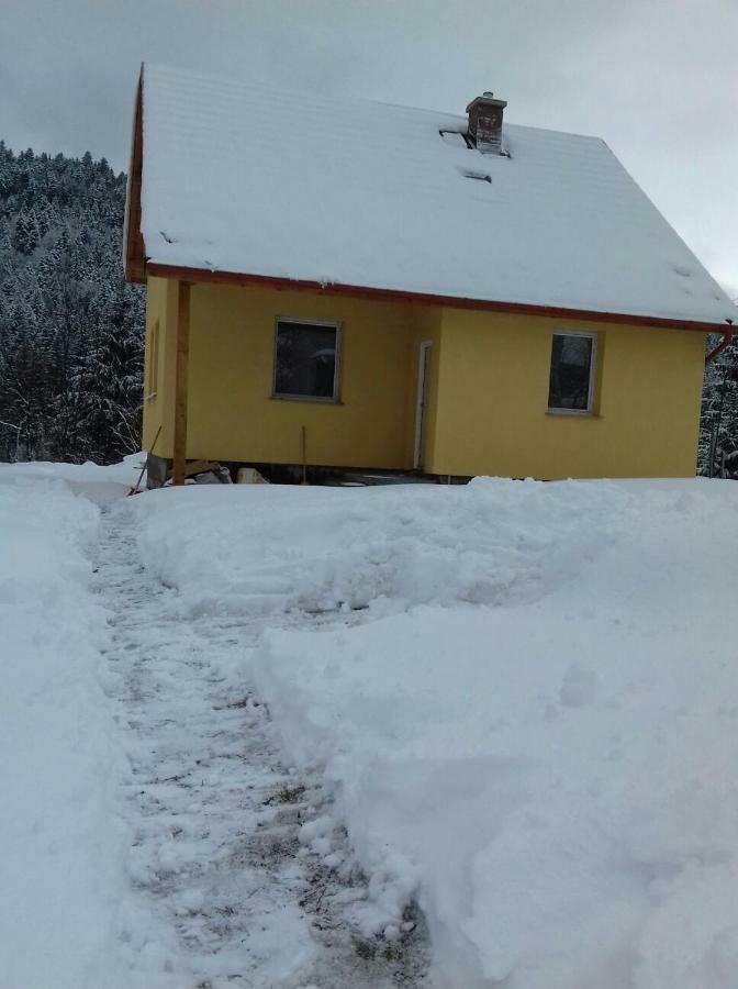 Strada Tiszas Vacation House BaileTusnad Luaran gambar